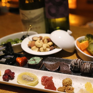 ワイン ダイニング コルク_0