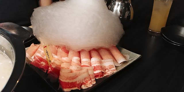 しゃぶしゃぶ すき焼き サンゾウ（SANZOU） - 帯広（しゃぶしゃぶ）の写真