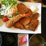 魚屋食堂 勝浦 - 