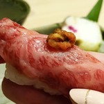 華丸吉日 - 仙台牛の握り
