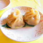 四川料理 桃源郷 - 平日限定ランチ土鍋入りふかひれ湯麺セット　２５００円（税込）小籠包のアップ【２０１９年３月】