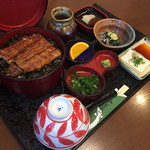 うなぎ 初音 - 御ひつまぶし ¥2990(税込)