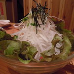 炭火焼肉 筵 - ●大根サラダ