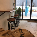 All Seasons Coffee - 店内