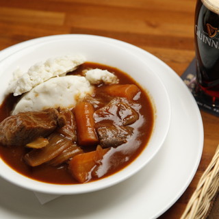 アイリッシュパブ アモンティラード_0