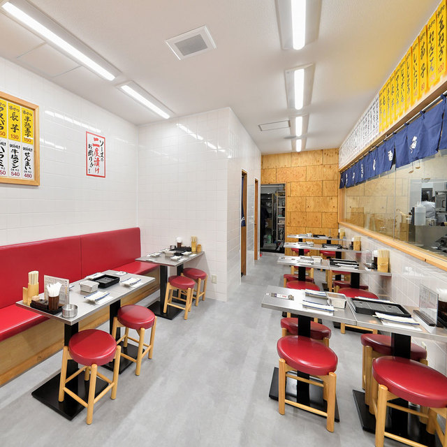 座席 : 串かつ どて焼 ふじやま - 動物園前/居酒屋 | 食べログ