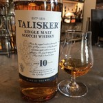 アンツ ミールズ アンド コーヒー バー - 