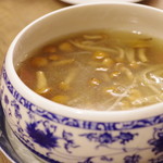 四川家庭料理 中洞 - 白菜・干しエビ・ 黄花・モリーユ茸・金華ハム