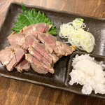 煮込み専門店マルミヤ - 牛タンすじのおろしポン酢 650円
