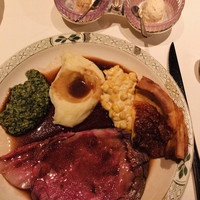 ロウリーズ・ザ・プライムリブ 恵比寿ガーデンプレイス店 - プライムリブ ランチカット