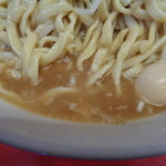 ラーメン二郎 - 乳化系スープ