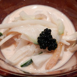 鮨と和の食　清吉 - 「大根の和え物」に「キャビア」がトッピング