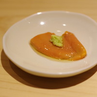 すし岩瀬 - 「鮨屋のレバ刺し」