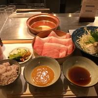 しゃぶしゃぶ 山笑ふ 表参道店 - しゃぶしゃぶ