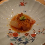 鮨 さかい - ボタンエビとムラサキウニ