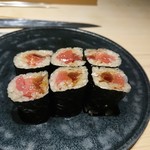 鮨 唐島 - 漬けトロ巻き