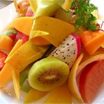 タカノフルーツパーラー - 季節のフルーツ盛り合わせ（2,625円）