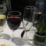 MIRACLE LOUNGE - ワインもいただきます