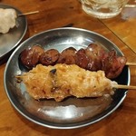 おかん家 - れば、つくね串です