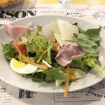 イル・パチョッコーネ・カゼイフィーチョ - 大胆なスライスパルミジアーノが歯応え良いです。