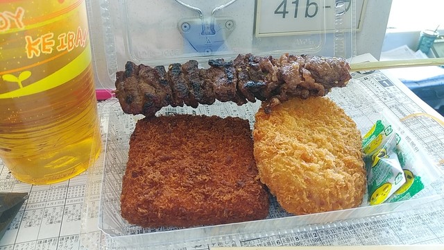 上杉  福島競馬場店 - 曽根田（丼）の写真