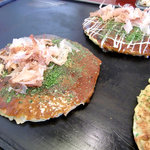 Negibouzu Okonomiyaki - ぶた玉（マヨネーズあり）とえび玉（マヨネーズなし）