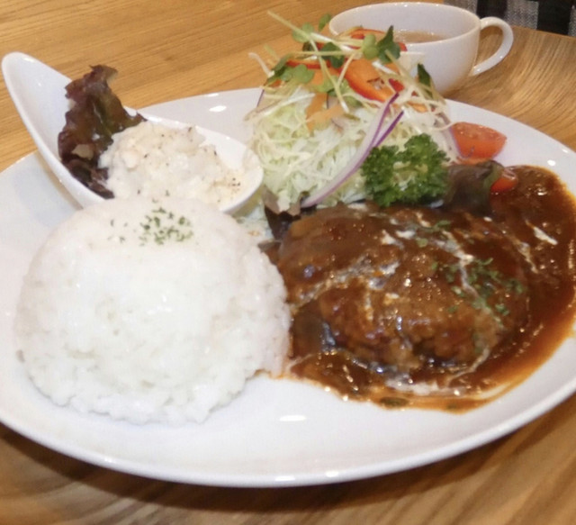 ナゴミ スタイル＆カフェ （NAGOMI Style&Cafe） - 下宇和