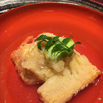 赤坂 渡なべ - ・揚げ胡麻豆腐、筍、穴子揚げに餡かけ 餡が優しい。揚げた胡麻豆腐はふわふわ。 穴子は香ばしさもありました。