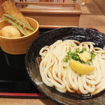 釜たけ流うどん　駅前食堂 - 