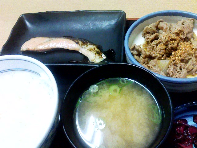 料理的照片 Yoshinoya 第3頁 食べログ 繁體中文