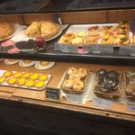 イート・モア・グリーンズ - 