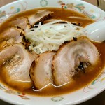 ラーメンのこじま - 秘伝のたれ（しょうゆ）味　玉ねぎチャーシューめん　874円