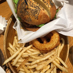 クアアイナ 三井アウトレットパーク木更津店 - 