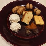 リストランテ ラ・バリック トウキョウ - 6種類の小菓子