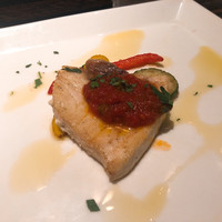grigio la tavola - 