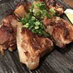 三輪商店 - 豚バラ軟骨トロトロ焼き