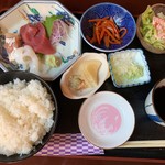 Sushi Ken - 刺身セット…税込900円