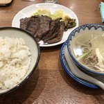 味の牛たん喜助 - 