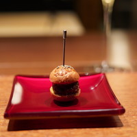 北新地 福多亭 The Ukai - 小さなハンバーガー