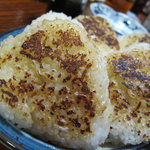 やきとり処地鶏屋 - 〆は焼きおにぎりでも。