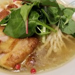 麺屋 六感堂 - 豆便り（焼きそら豆しおらーめん）