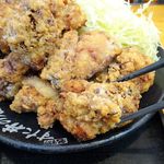 伝説のすた丼屋 - 唐揚げライス（超鬼盛り）980円