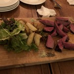 オステリア イマムラ - 猪の炭火焼き