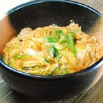 Udommeshibunsuke - 親子丼￥700　丹波平飼若鶏使用、絶妙なふわとろ卵がたまりません！