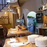 イノーヴェ - 店内
