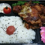 花まる弁当 - 油淋鶏弁当 626円