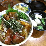 Kintarou - りゅうきゅう丼　盛り合わせ　１０００円