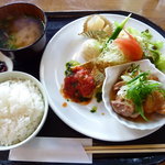 洋食の店ITADAKI - 日替わりランチ￥８４０