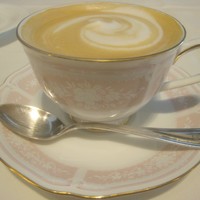 ポム・ダダン - カフェラテ　￥1298