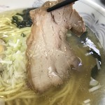 やまむろラーメン - チャーシューのアップ